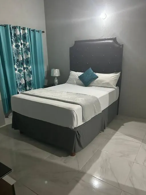 Oak Villa Montegobay2 Queen Room Montego Bay 0*,  Jamajka